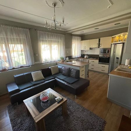 Relax Apartment ซาลาแอแกร์แซค ภายนอก รูปภาพ