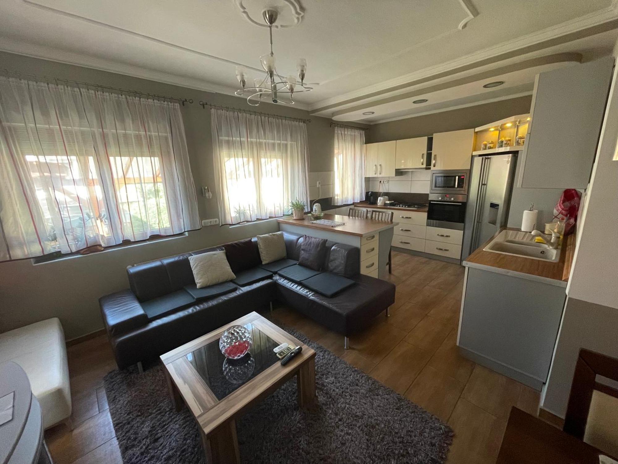 Relax Apartment ซาลาแอแกร์แซค ภายนอก รูปภาพ